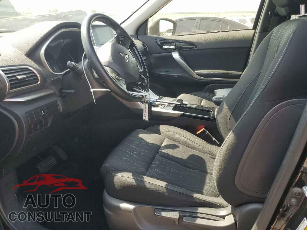 MITSUBISHI ECLIPSE 2018 - JA4AT5AA9JZ049043