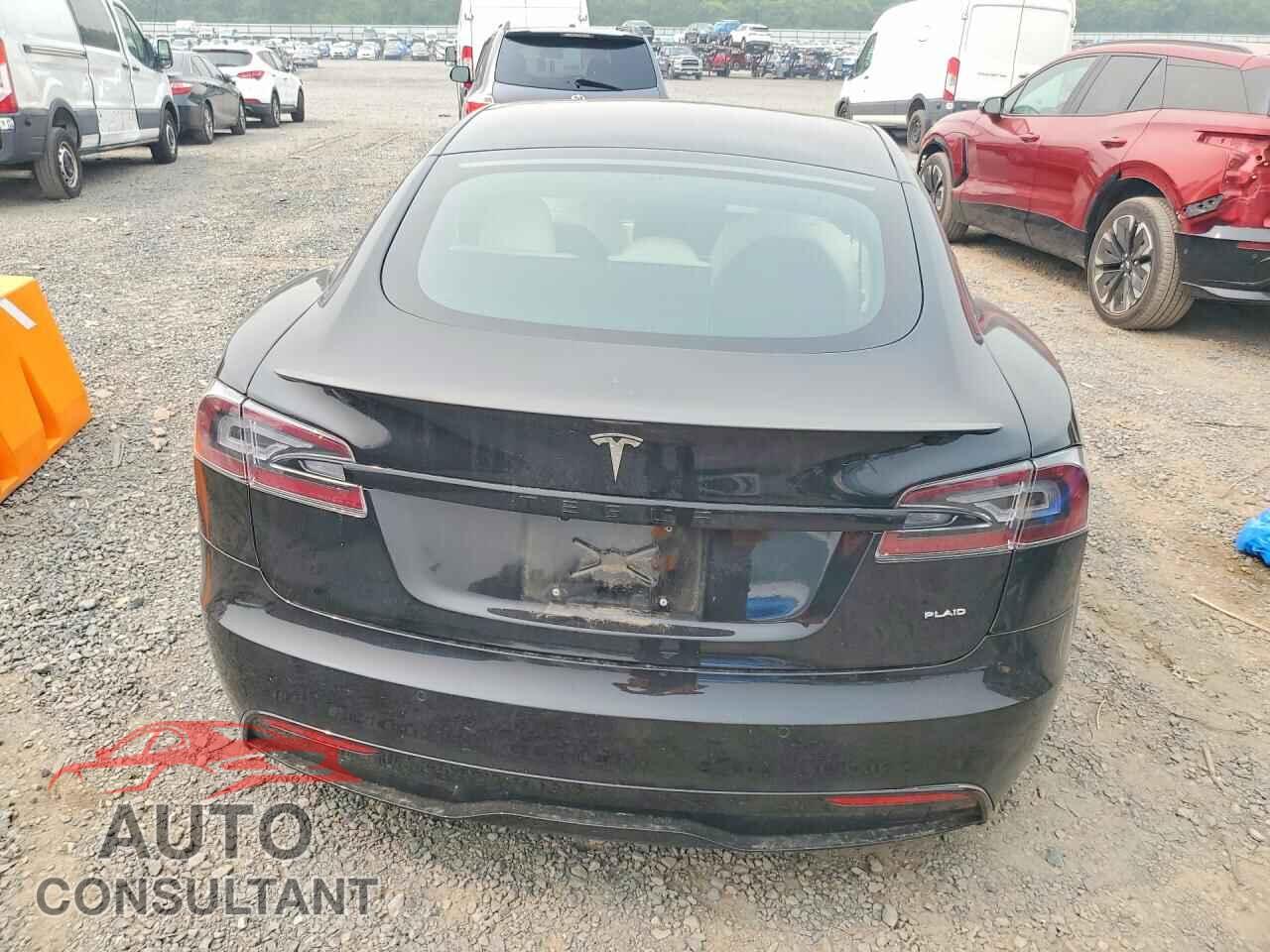 TESLA MODEL S 2021 - 5YJSA1E65MF444085