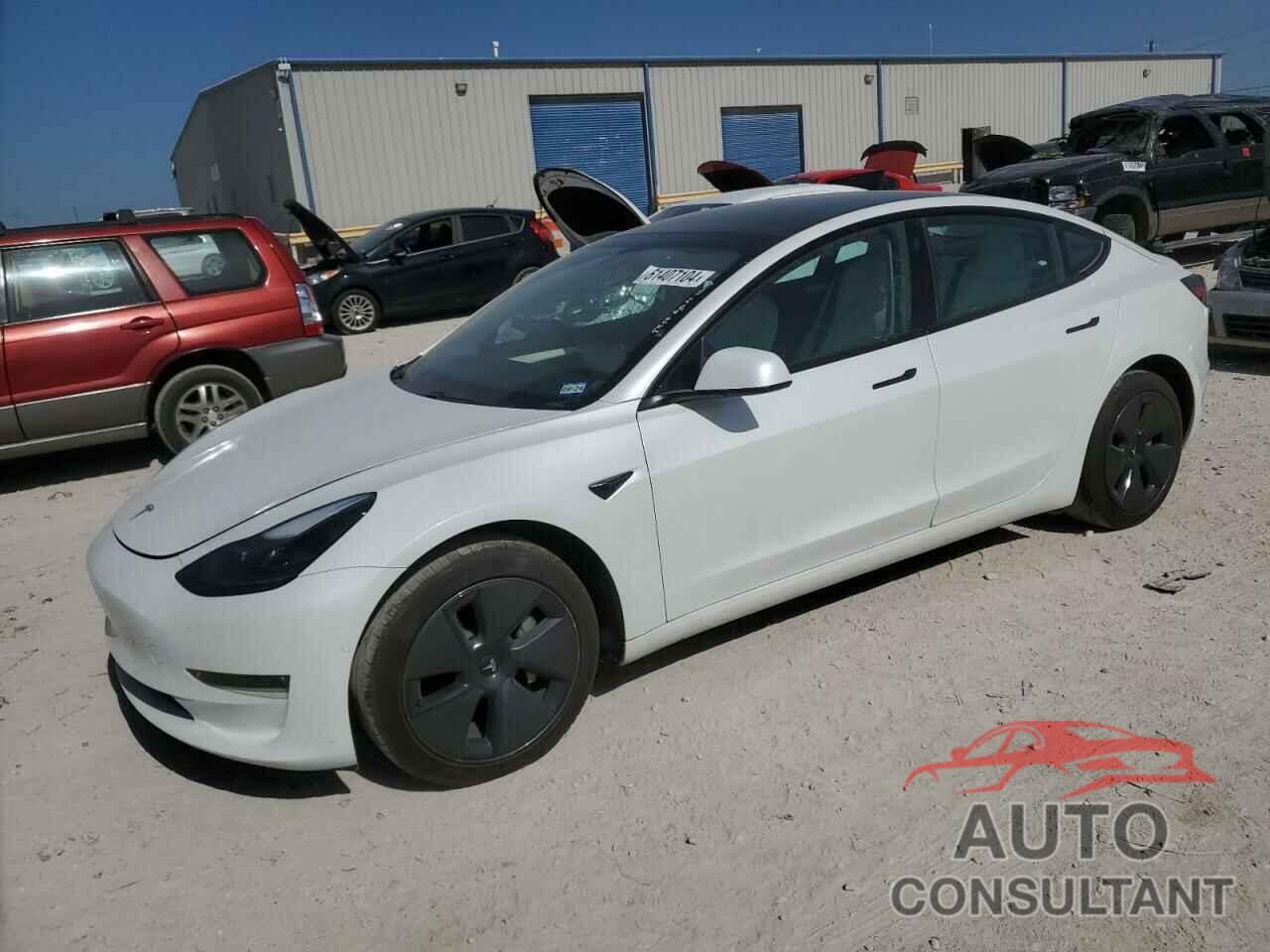 TESLA MODEL 3 2021 - 5YJ3E1EB5MF060457