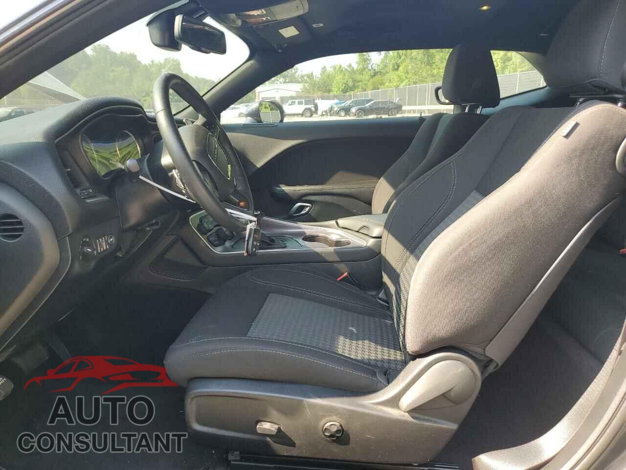 DODGE CHALLENGER 2018 - 2C3CDZAG9JH255457