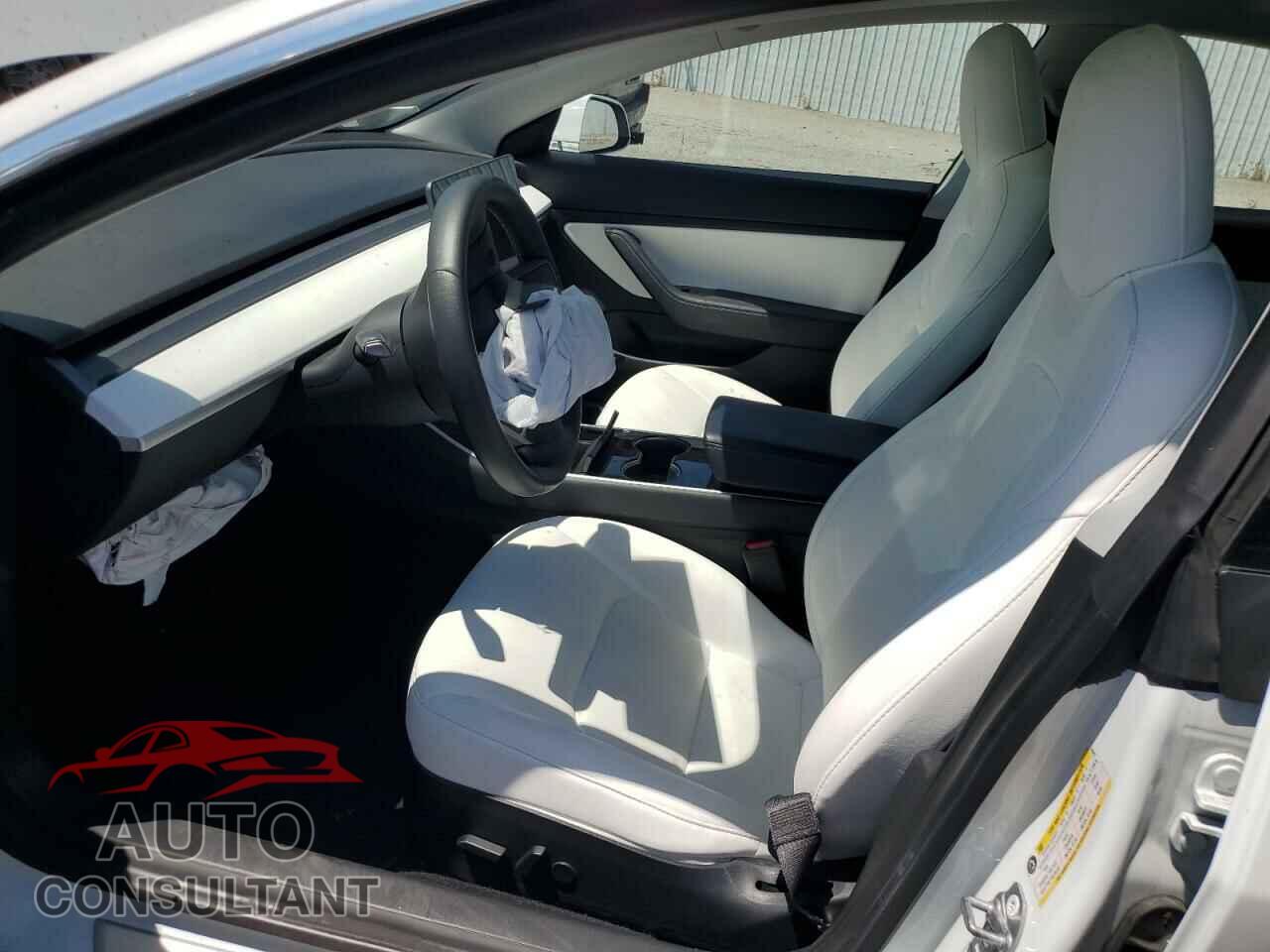 TESLA MODEL 3 2020 - 5YJ3E1EB3LF742297