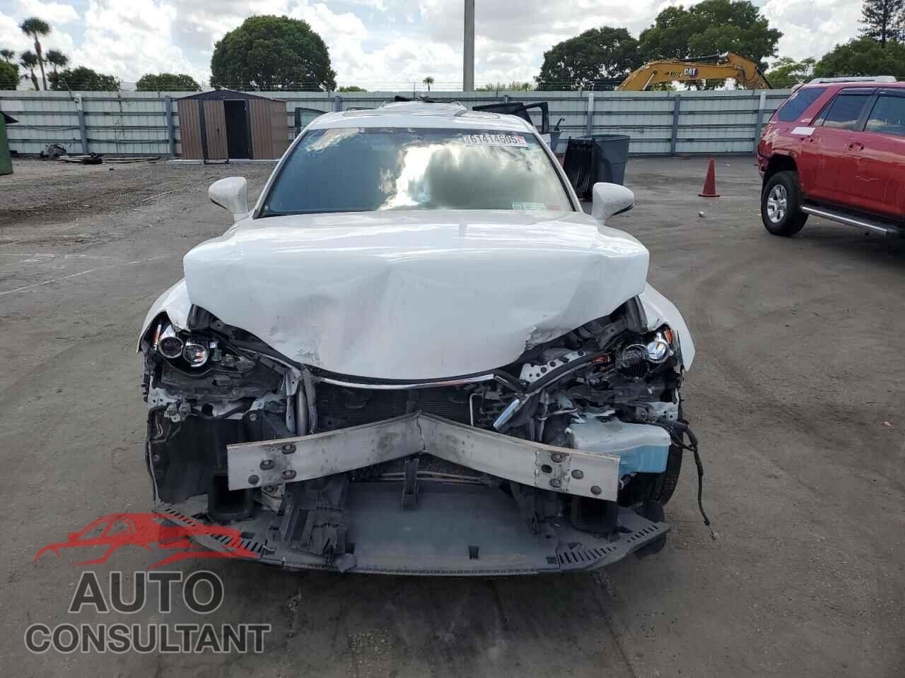 LEXUS IS 2015 - JTHBE1D26F5016645