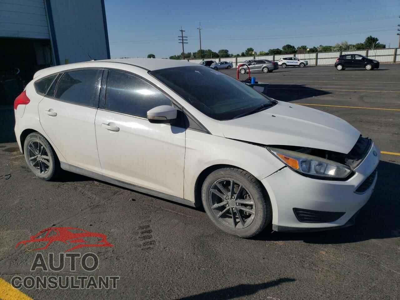 FORD FOCUS 2017 - 1FADP3K2XHL217374