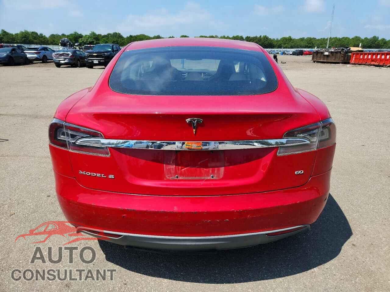 TESLA MODEL S 2013 - 5YJSA1DG6DFP08988