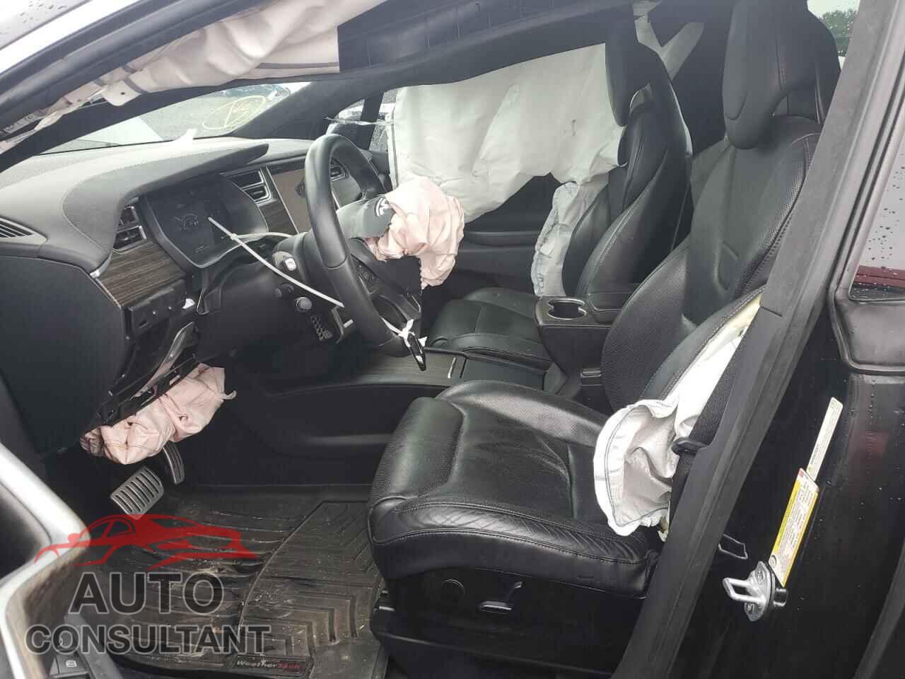 TESLA MODEL X 2016 - 5YJXCBE42GF017553