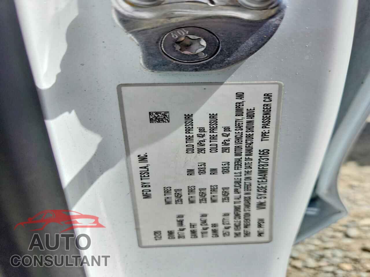 TESLA MODEL 3 2021 - 5YJ3E1EA4MF873165