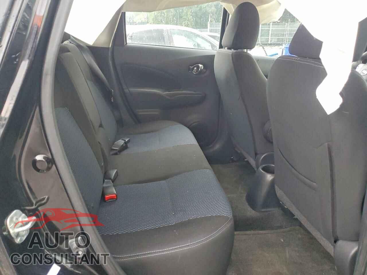 NISSAN VERSA 2017 - 3N1CE2CP3HL374137