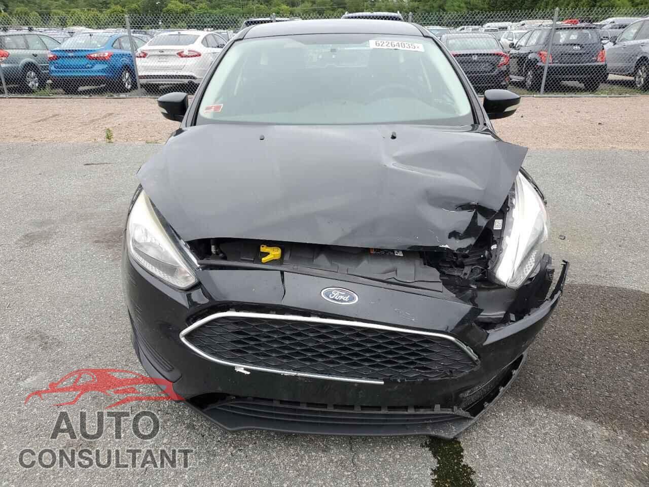 FORD FOCUS 2017 - 1FADP3K28HL345063