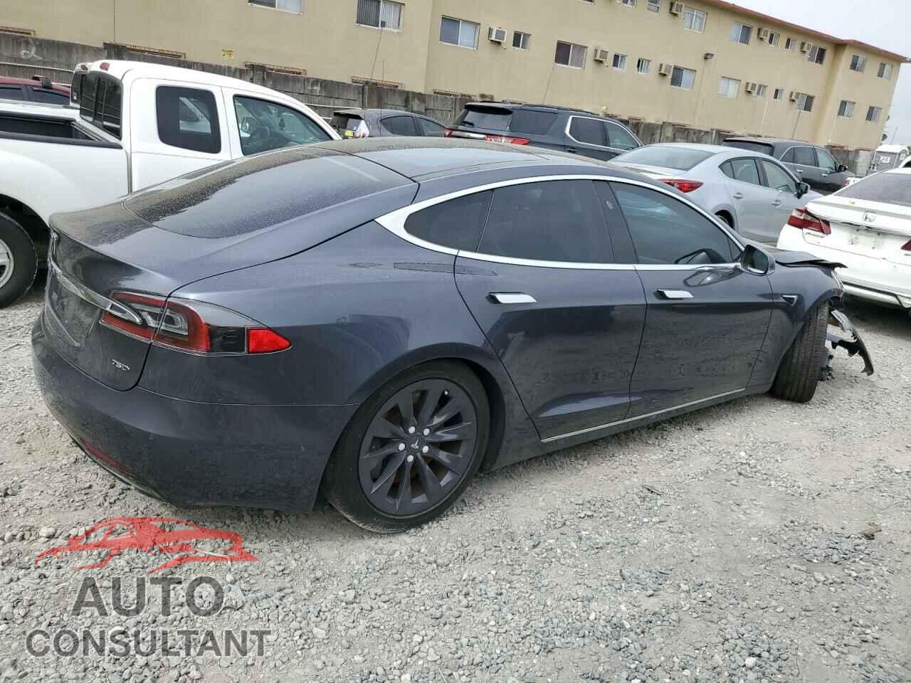 TESLA MODEL S 2018 - 5YJSA1E24JF283477
