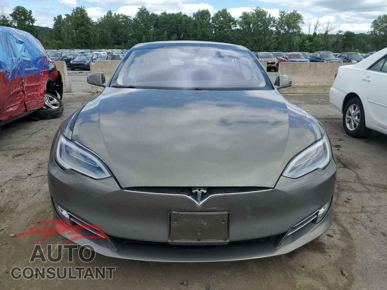 TESLA MODEL S 2016 - 5YJSA1E24GF139565