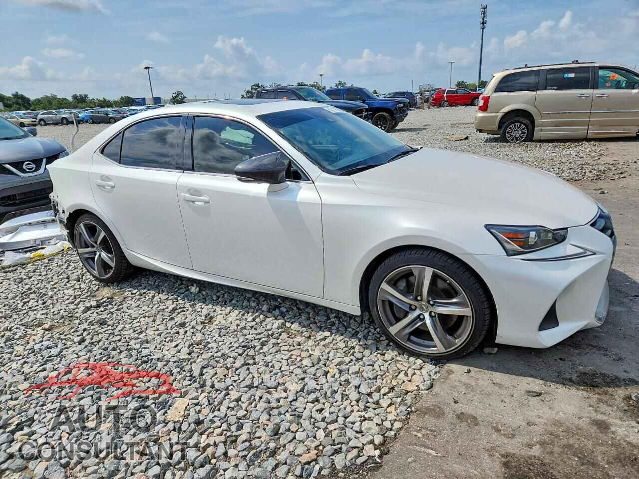 LEXUS IS 2020 - JTHDA1D21L5106561