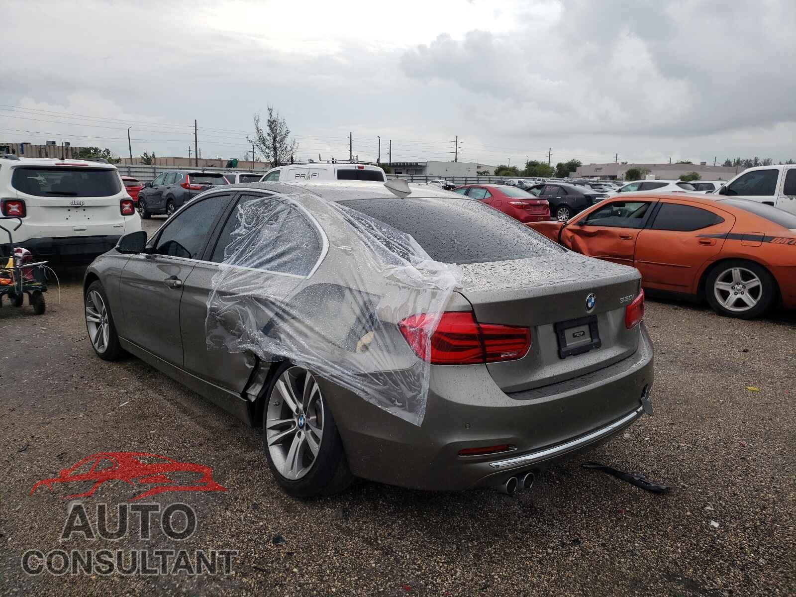 BMW 3 SERIES 2018 - WBA8B9C52JEE81978
