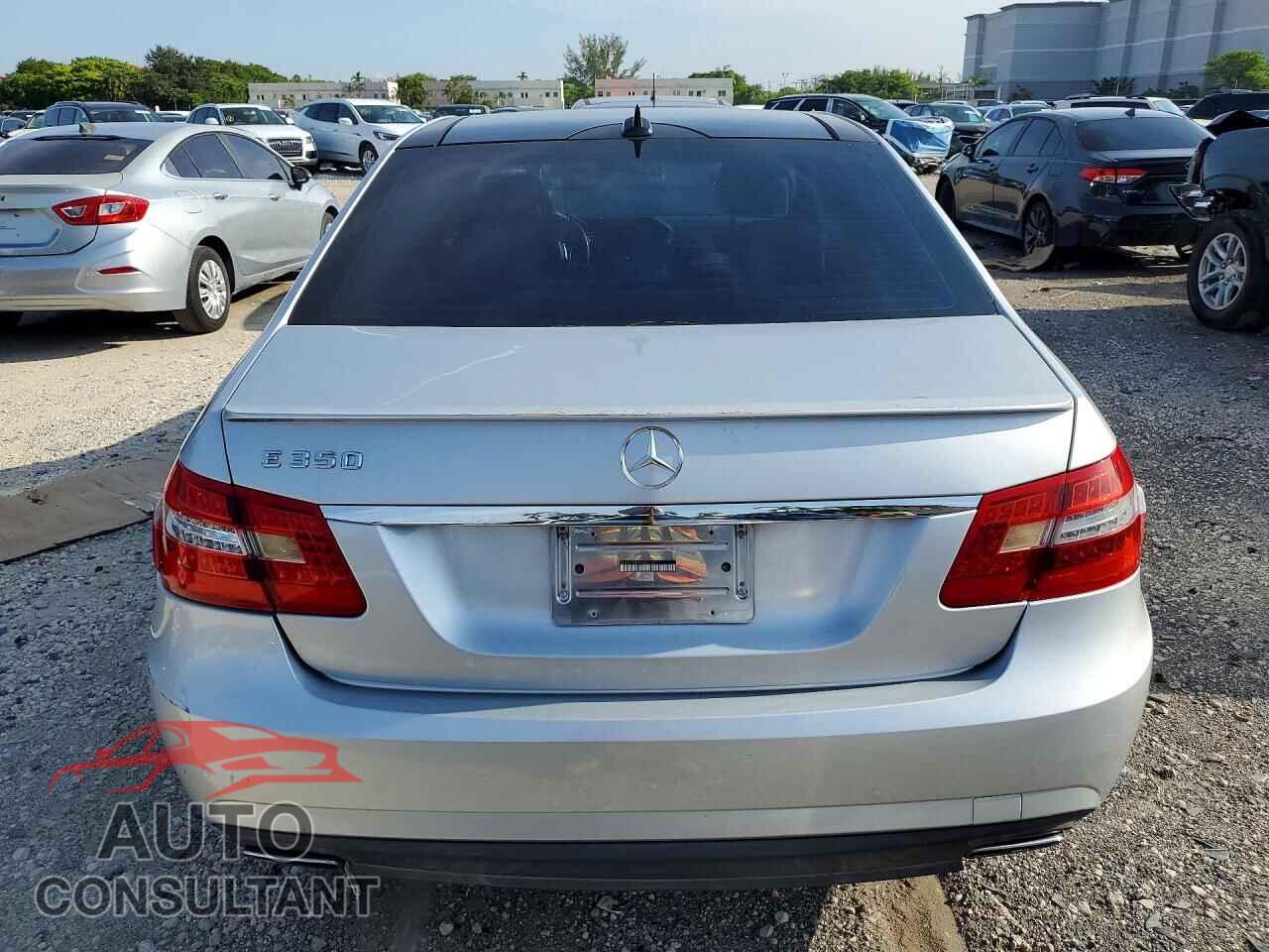 MERCEDES-BENZ E-CLASS 2012 - WDDHF5KB9CA631881
