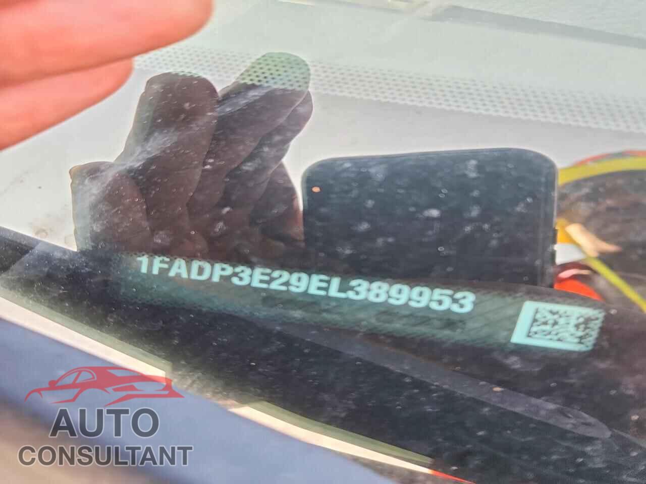 FORD FOCUS 2014 - 1FADP3E29EL389953