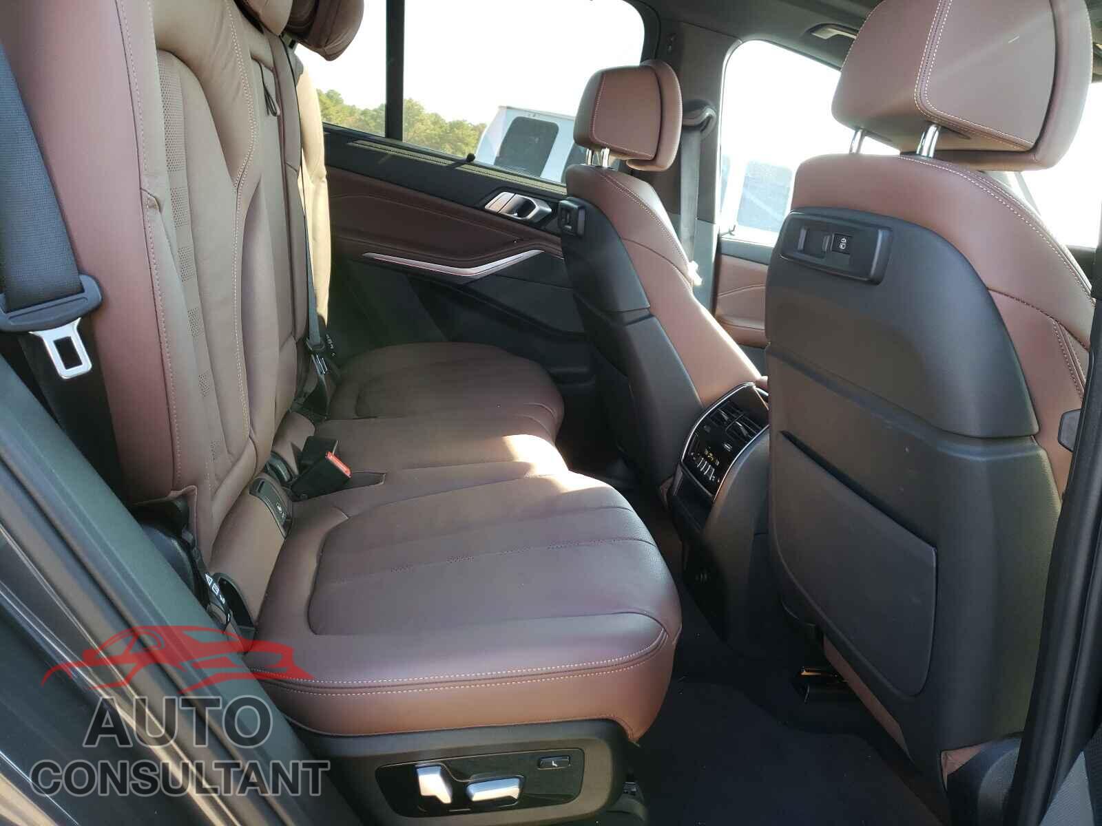 BMW X5 2021 - 5UXCR6C03M9E27029