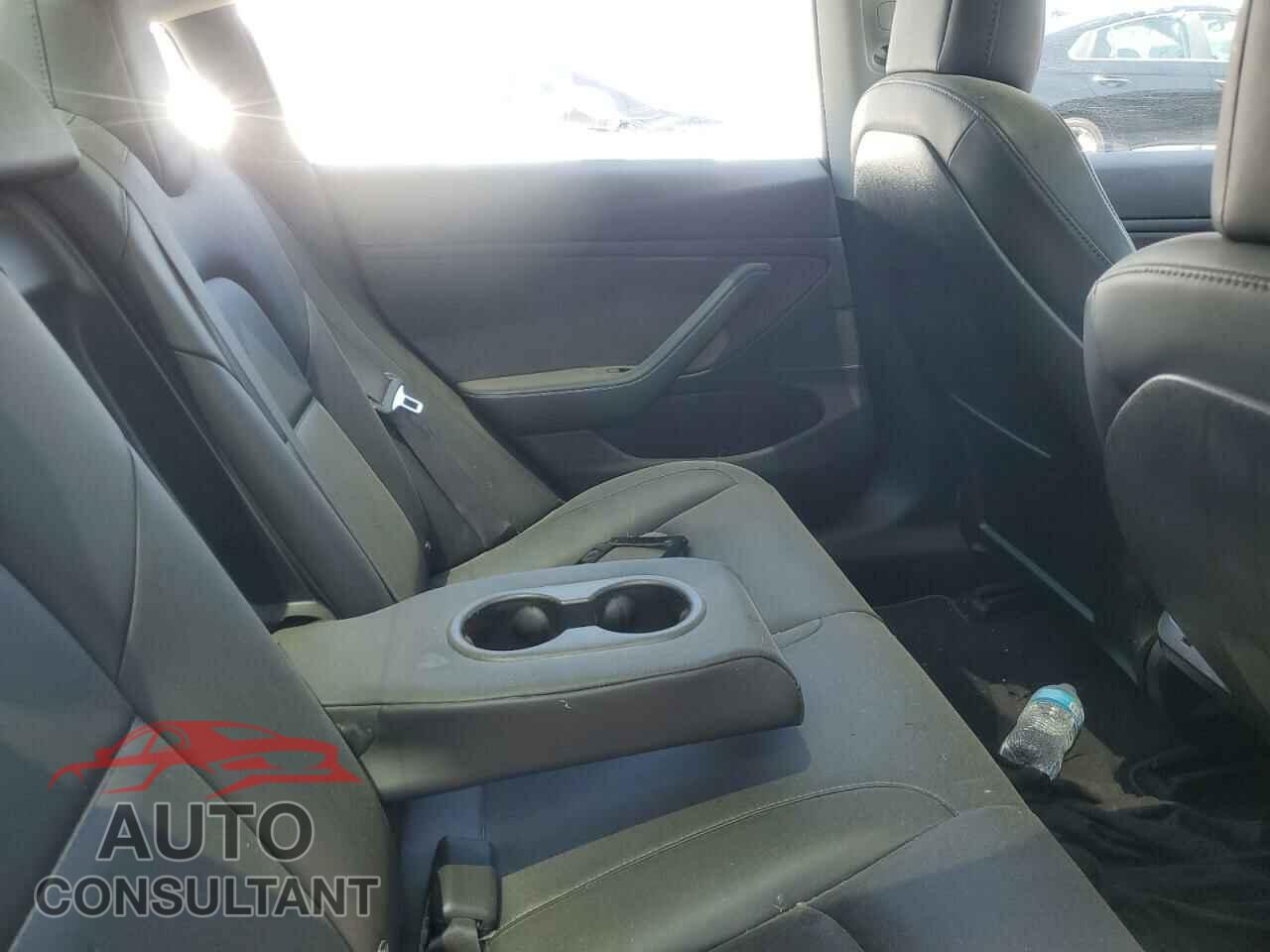 TESLA MODEL 3 2018 - 5YJ3E1EB1JF091782