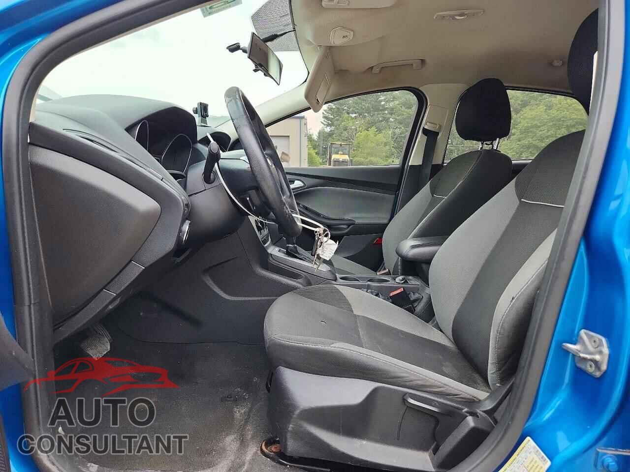 FORD FOCUS 2014 - 1FADP3F22EL201353