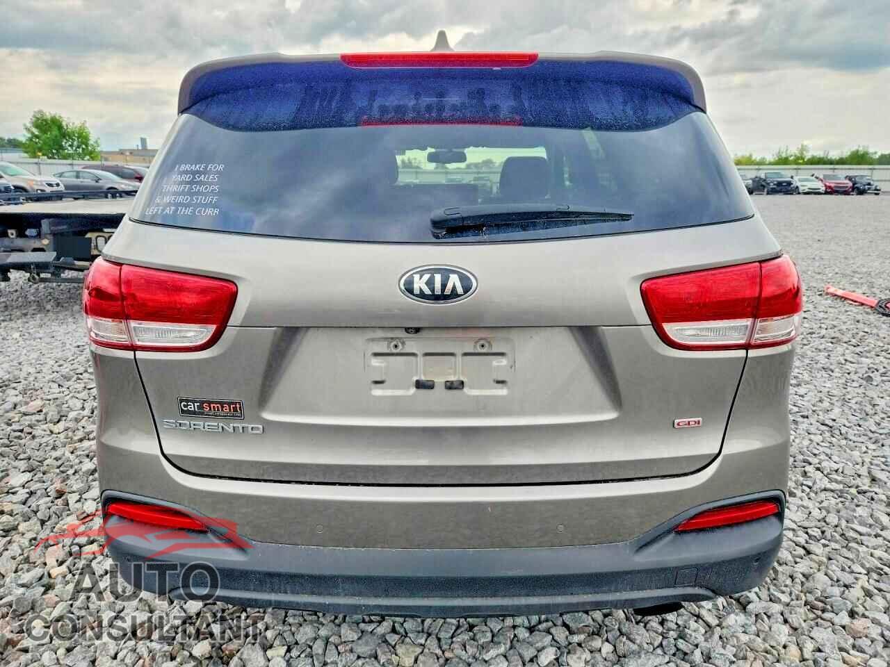 KIA SORENTO 2016 - 5XYPGDA32GG030664