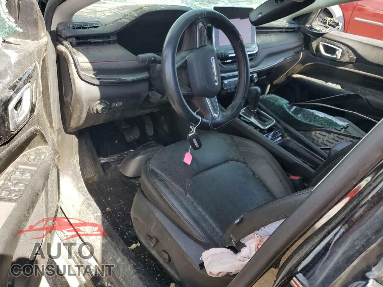 JEEP COMPASS 2022 - 3C4NJDDB6NT102497