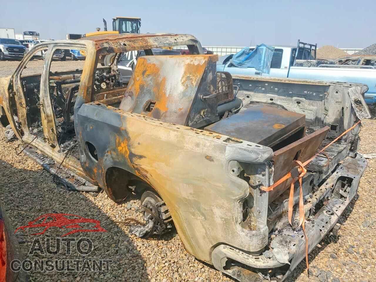CHEVROLET SILVERADO 2024 - 3GCUDCED5RG163318