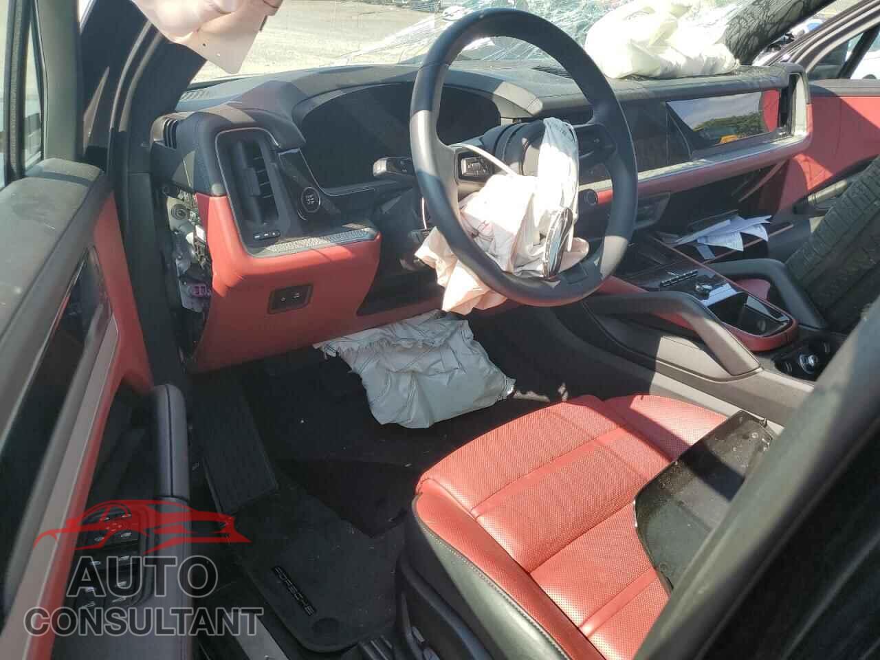 PORSCHE CAYENNE 2024 - WP1AA2AY0RDA07374