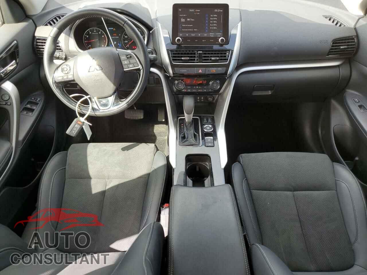 MITSUBISHI ECLIPSE 2024 - JA4ATWAA5RZ000648