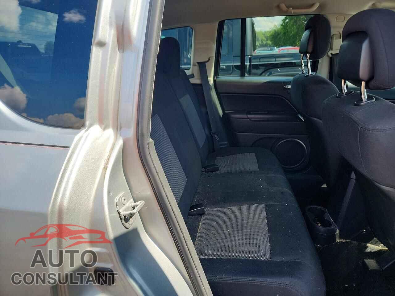 JEEP COMPASS 2011 - 1J4NT1FB0BD272081