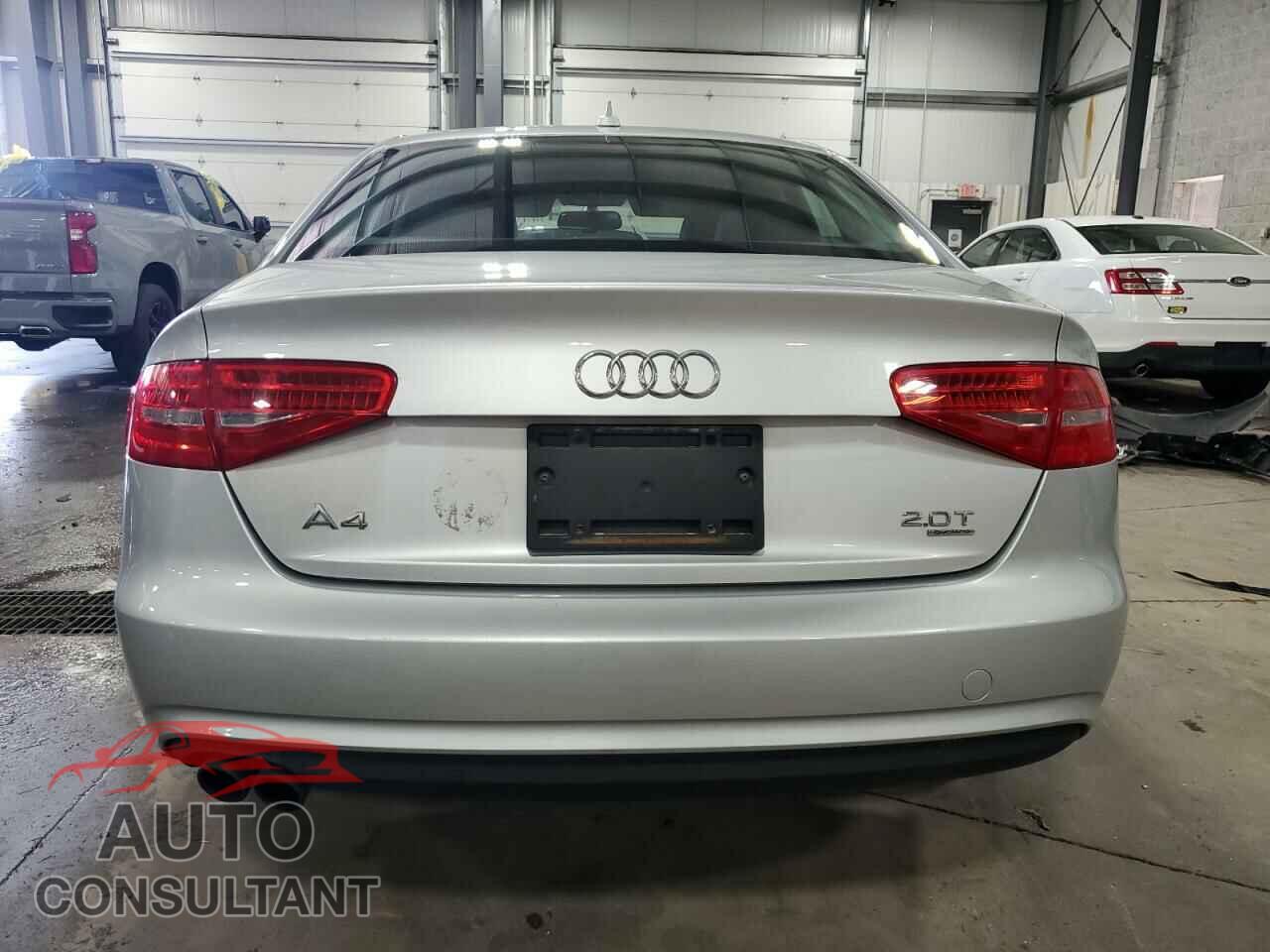 AUDI A4 2013 - WAUFFAFL4DN025120
