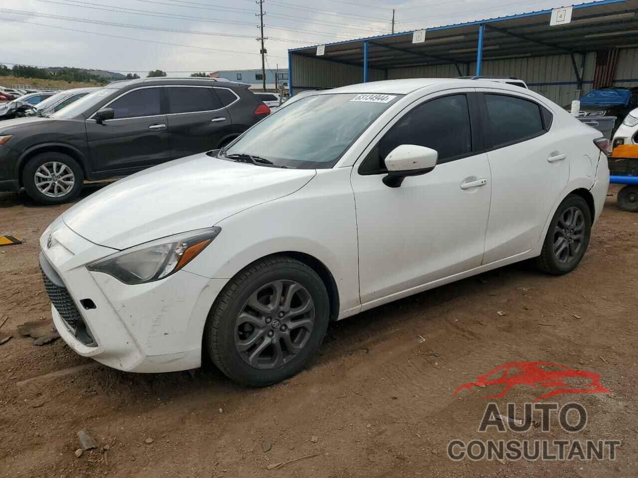 TOYOTA YARIS 2019 - 3MYDLBYV0KY526031