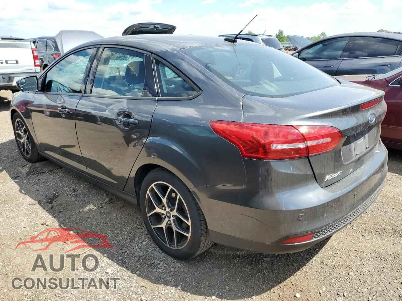 FORD FOCUS 2018 - 1FADP3H26JL285619