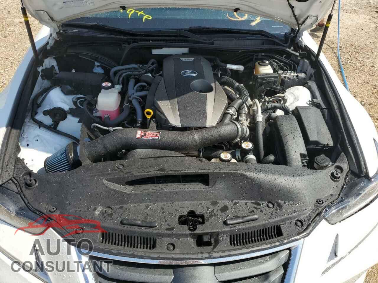 LEXUS IS 2018 - JTHBA1D22J5077043