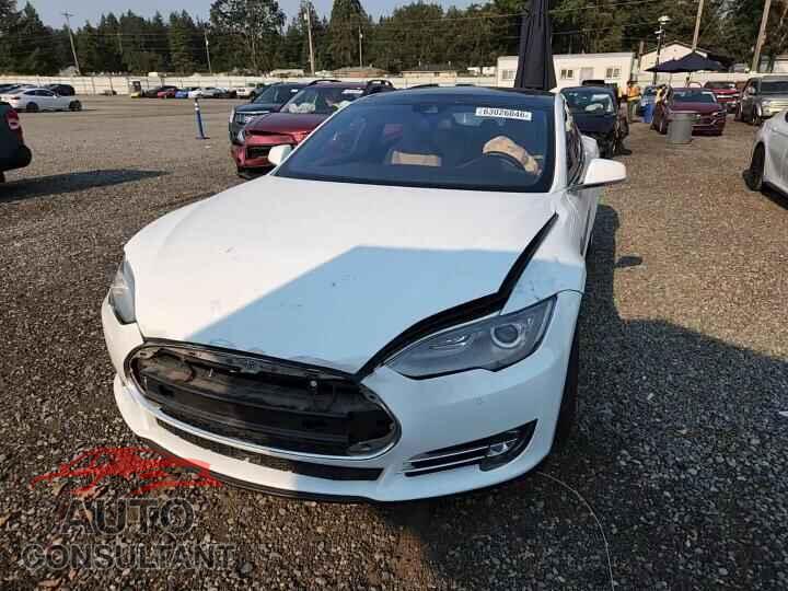 TESLA MODEL S 2016 - 5YJSA1E20GF127946