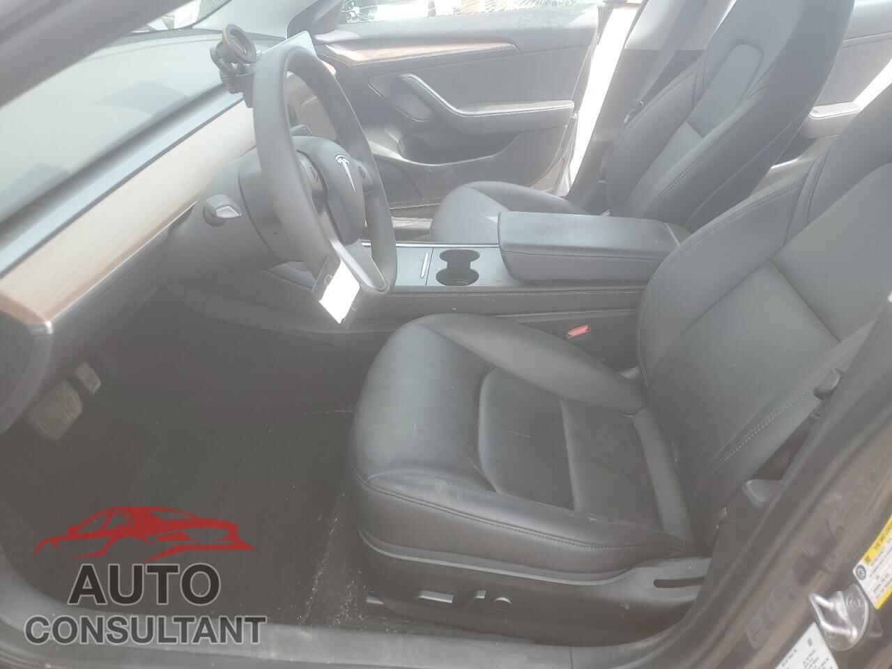 TESLA MODEL 3 2023 - 5YJ3E1EB8PF674424