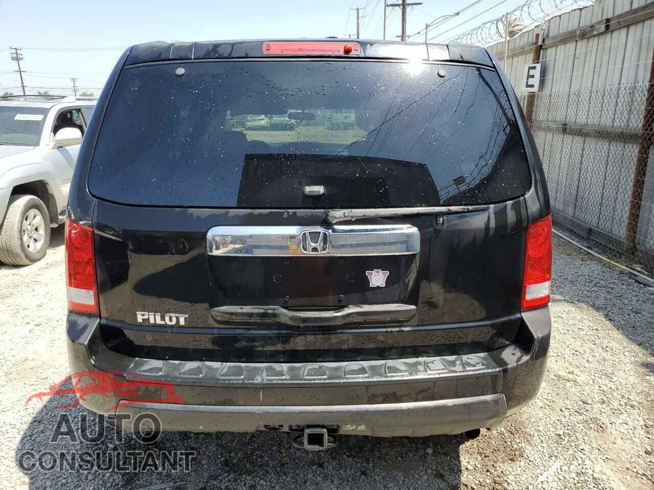 HONDA PILOT 2011 - 5FNYF3H22BB021381