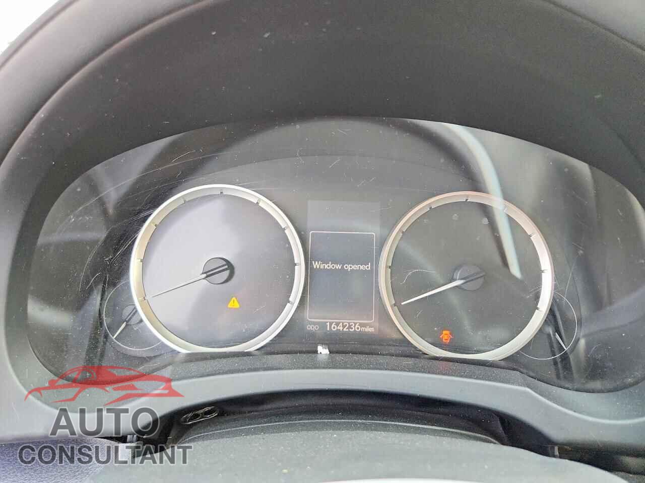 LEXUS IS 2014 - JTHBF1D28E5029859