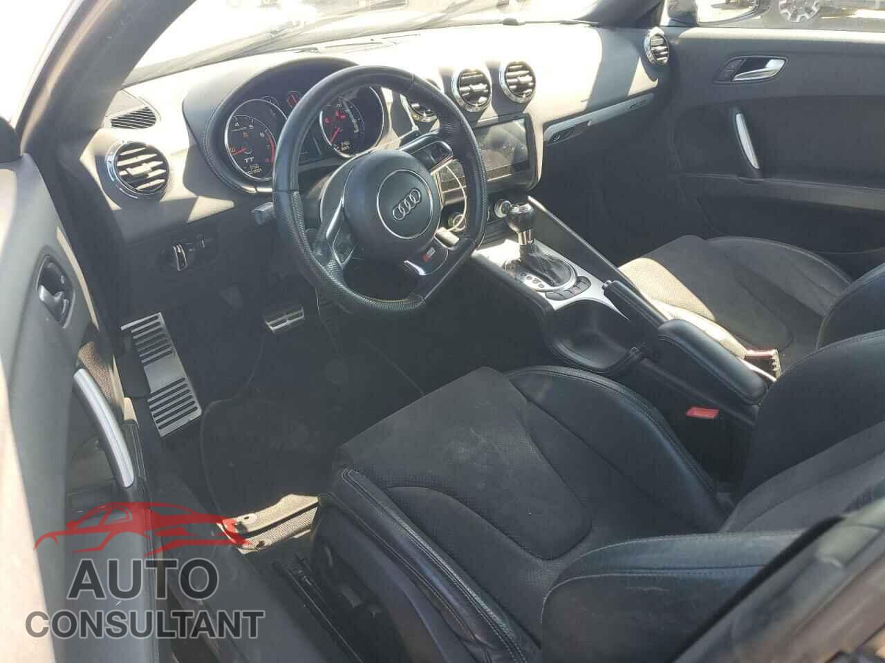 AUDI TT 2012 - TRUBFAFK9C1004431