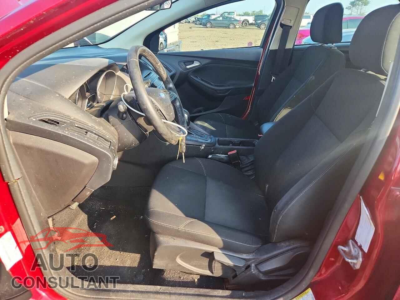 FORD FOCUS 2017 - 1FADP3K29HL310581