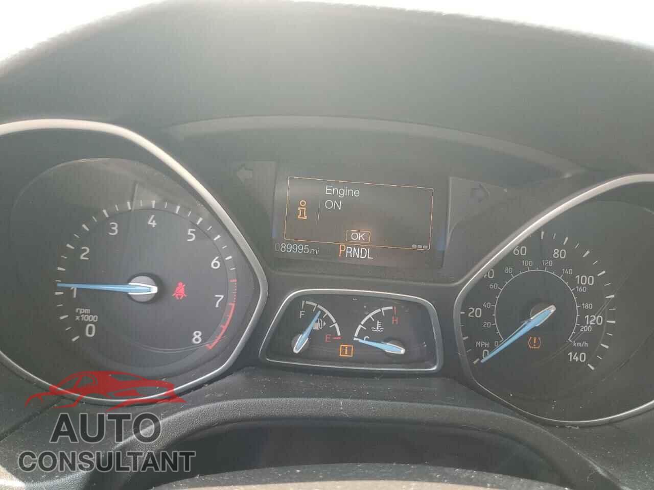 FORD FOCUS 2015 - 1FADP3F29FL240247