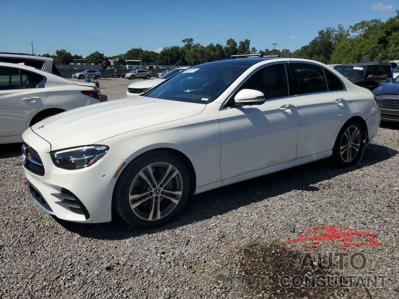 MERCEDES-BENZ E-CLASS 2022 - W1KZF8DB9NB008678