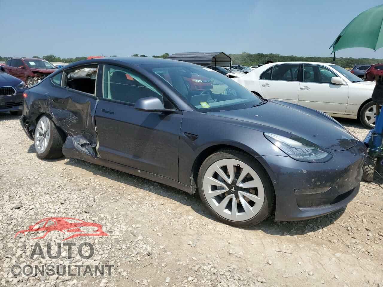 TESLA MODEL 3 2021 - 5YJ3E1EB1MF850192