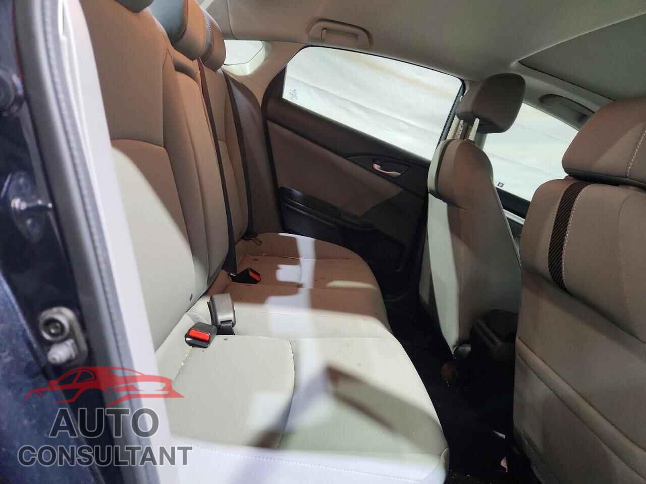 HONDA CIVIC 2017 - 2HGFC2F76HH537983