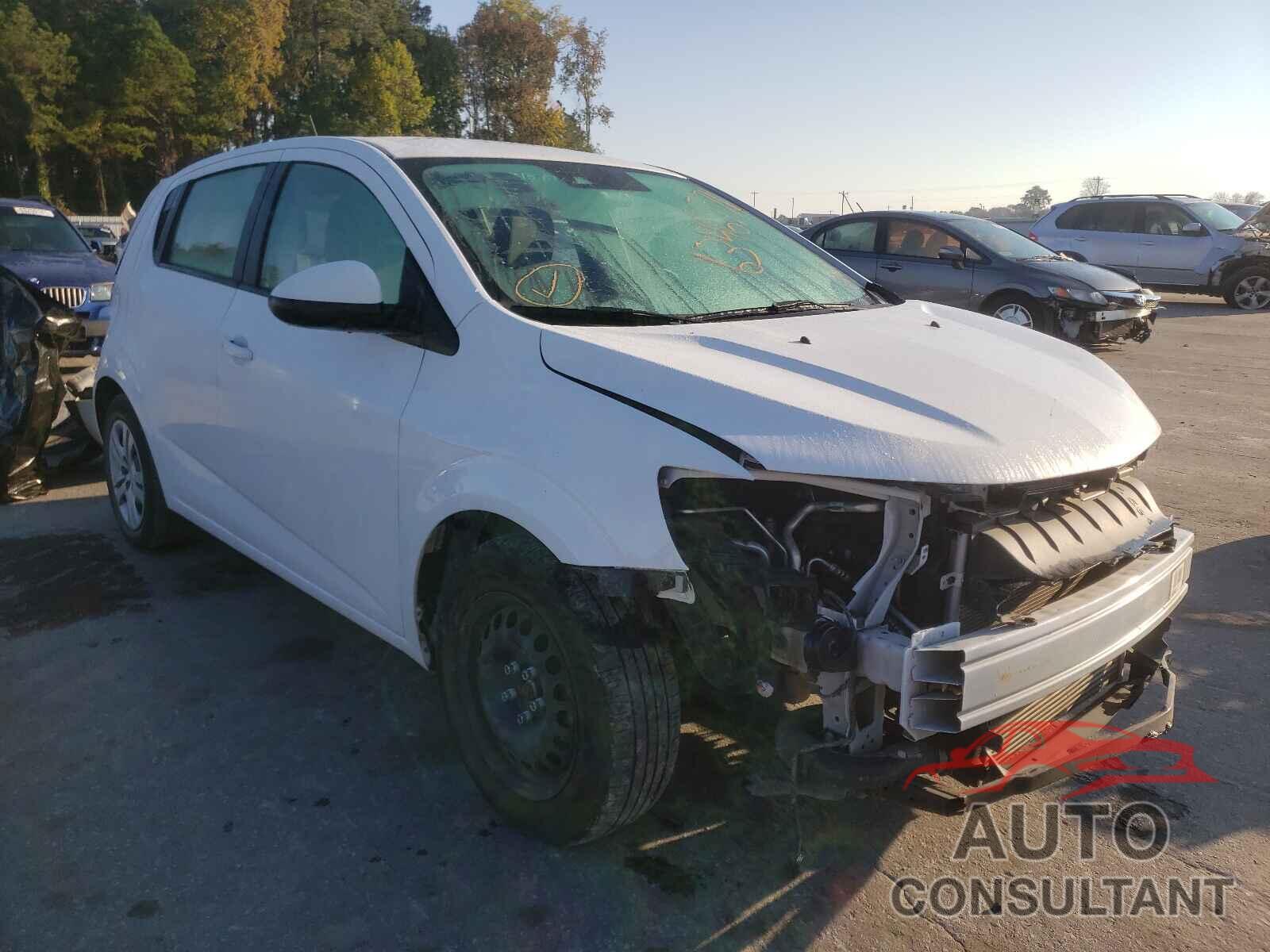 CHEVROLET SONIC 2020 - 1G1JG6SB2L4117778