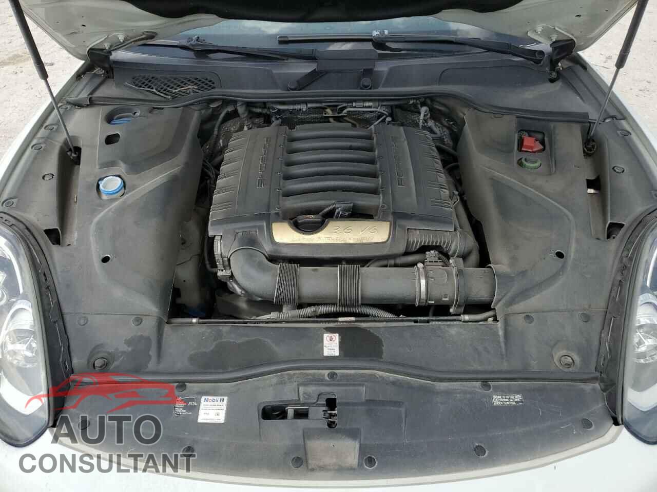 PORSCHE CAYENNE 2016 - WP1AA2A26GLA05286