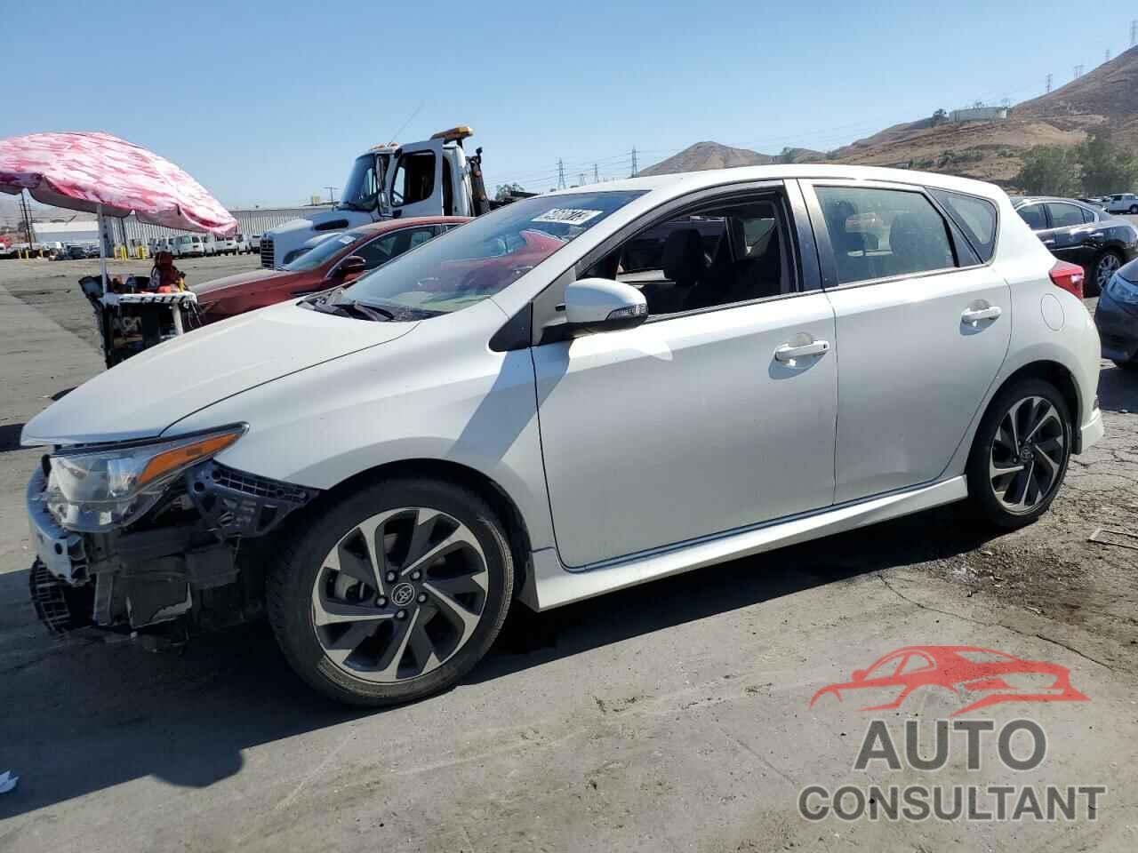 TOYOTA COROLLA 2018 - JTNKARJE4JJ555108