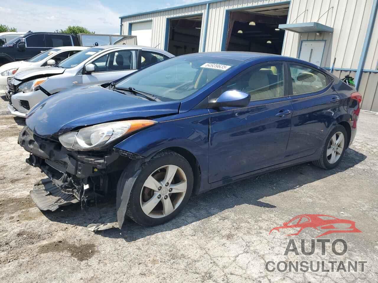 HYUNDAI ELANTRA 2013 - KMHDH4AE3DU738350