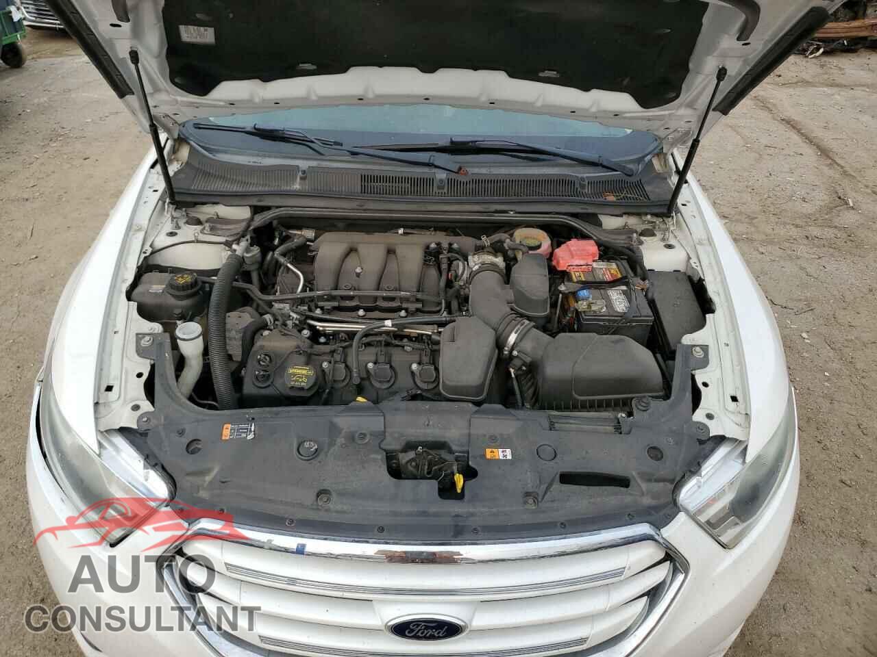 FORD TAURUS 2013 - 1FAHP2F82DG152050