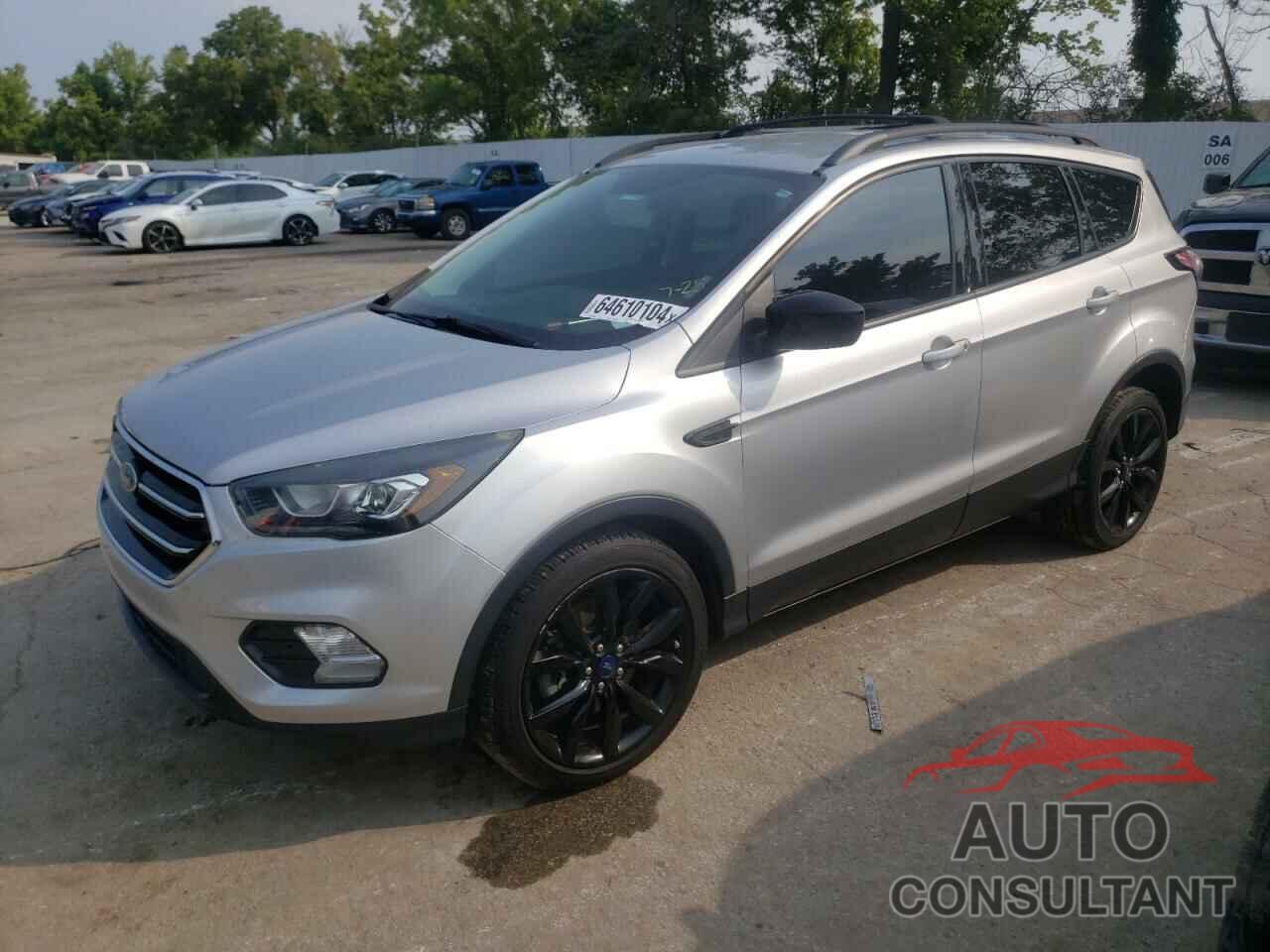 FORD ESCAPE 2017 - 1FMCU0G93HUC42805