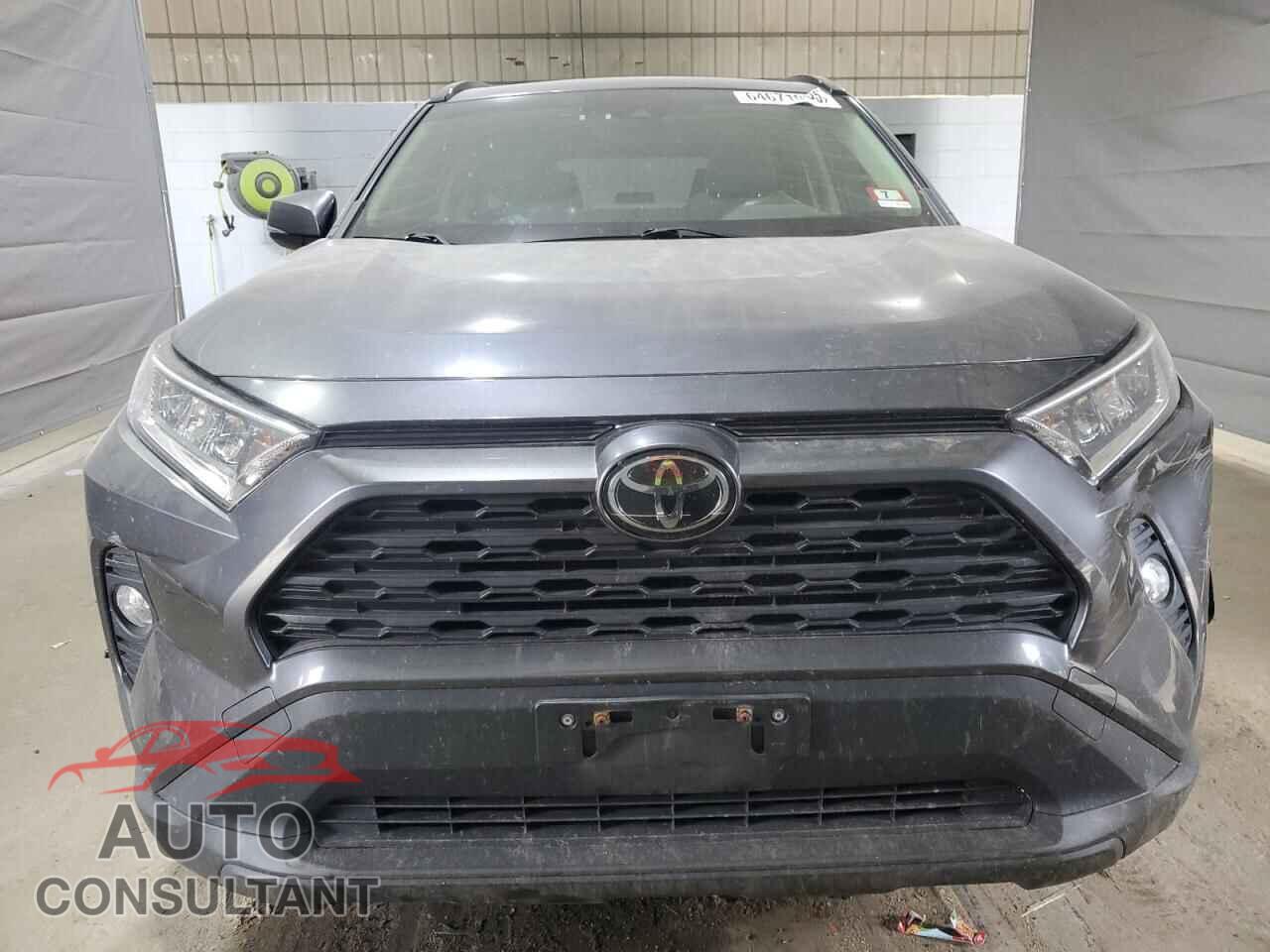 TOYOTA RAV4 2020 - JTMP1RFV9LD057863