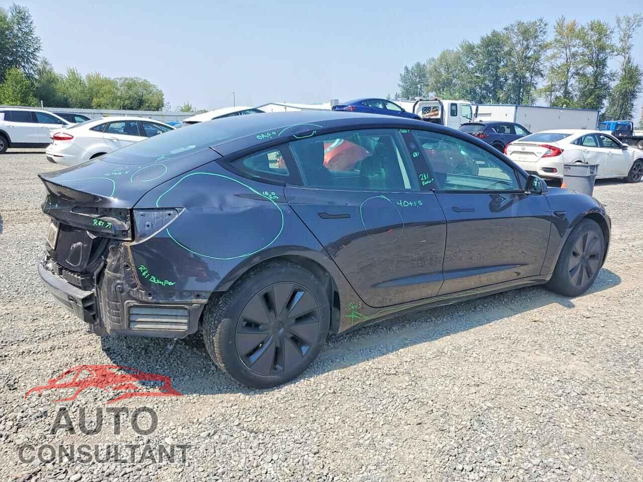 TESLA MODEL 3 2024 - 5YJ3E1EA9RF730087