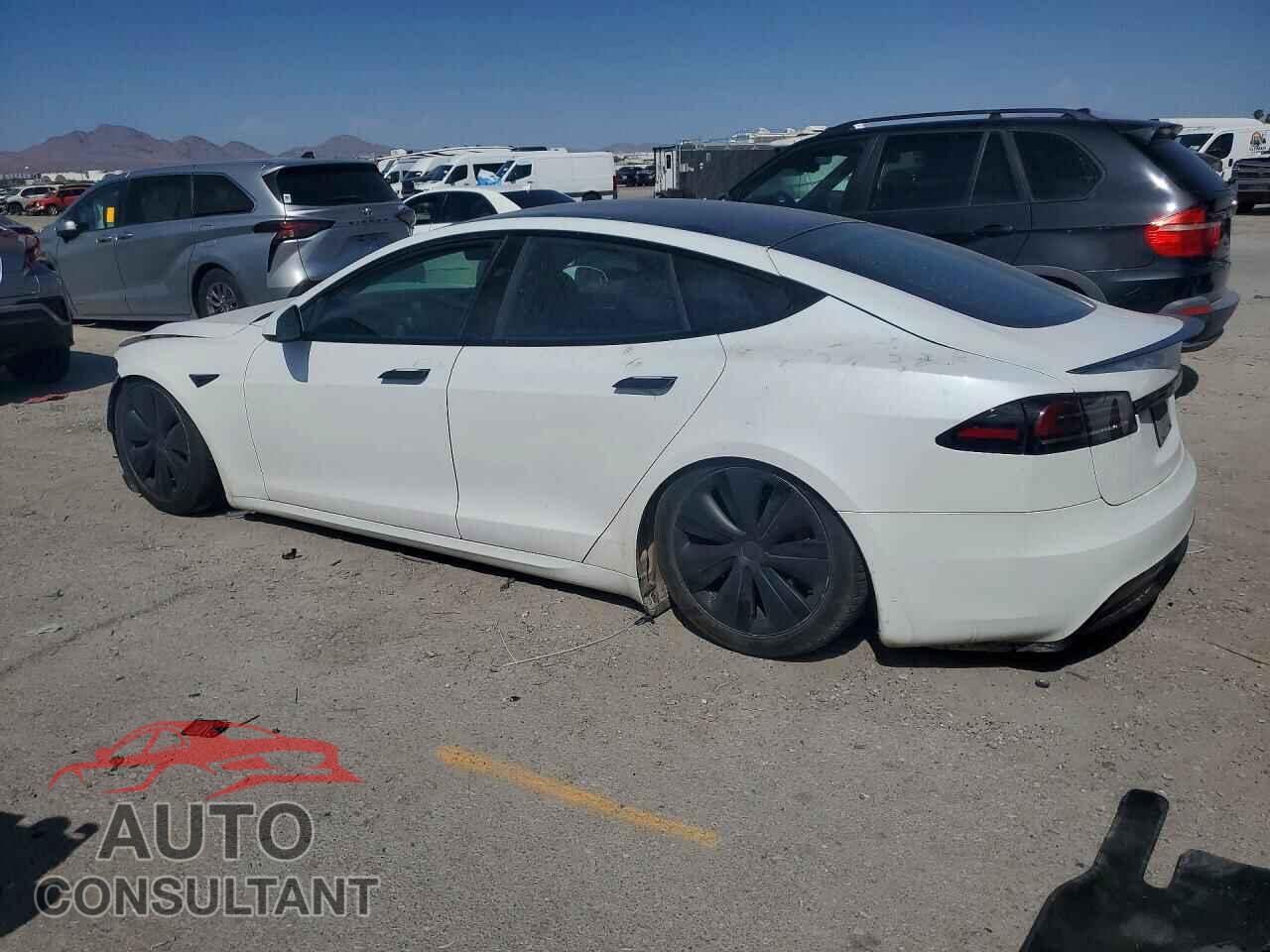 TESLA MODEL S 2023 - 5YJSA1E65PF524216
